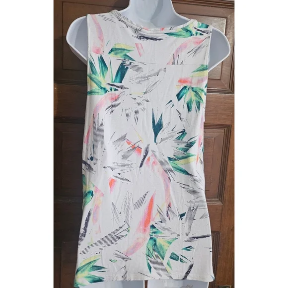 Apt. 9 Tropical Print Lace Up Side Sleeveless Top - Picture 7 of 9